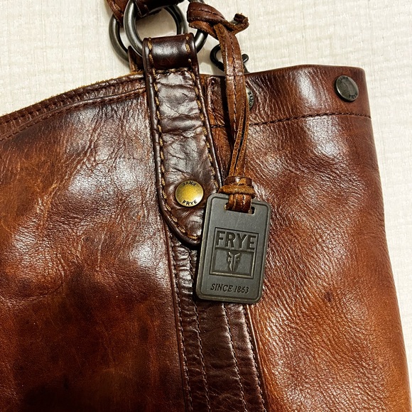 FRYE Melissa Purse or Tote Bag. Cognac Color - Picture 5 of 12